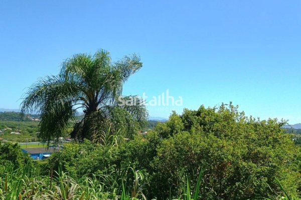 Terreno à venda com 444m², 1 vaga no bairro Ribeirão da Ilha em Florianópolis