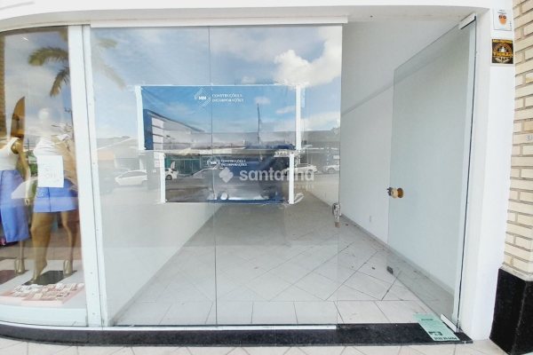 Loja à venda com 110m², 1 quarto, 1 vaga no bairro Lagoa da Conceição em Florianópolis