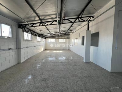 Galpão para alugar ou comprar com 4.475m², 4 vagas no bairro Carianos em Florianópolis - Foto 7