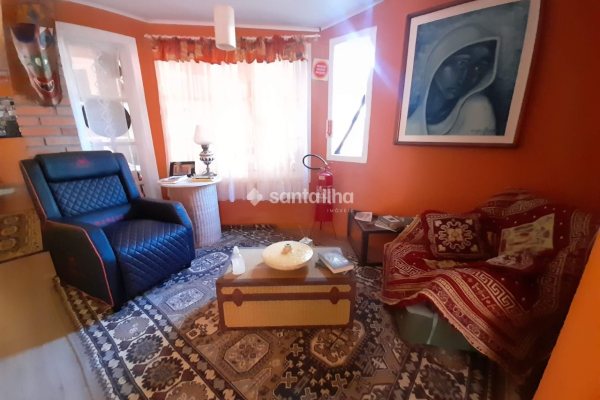 Pousada à venda com 285m², 9 quartos, 5 vagas no bairro Rio Tavares Central em Florianópolis