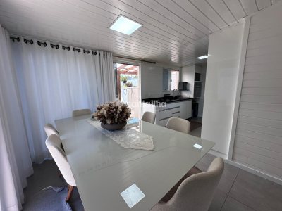 Casa à venda com 120m², 4 quartos, 4 vagas no bairro Campeche em Florianópolis - Foto 16