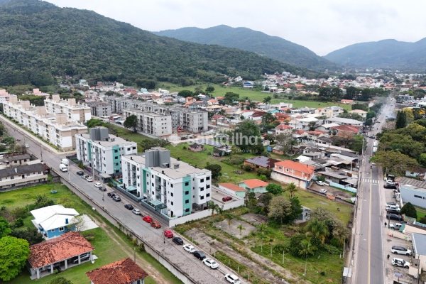 Apartamento à venda com 47m², 1 quarto, 1 vaga no bairro Vargem Grande em Florianópolis