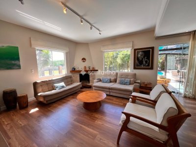Casa em Condomínio à venda com 425m², 5 quartos, 1 suíte, 2 vagas no bairro Rio Tavares em Florianópolis - Foto 13