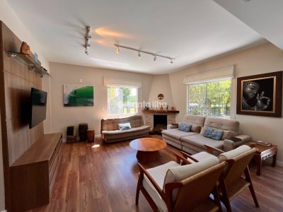 Casa em Condomínio à venda com 425m², 5 quartos, 1 suíte, 2 vagas no bairro Rio Tavares em Florianópolis - Foto 12