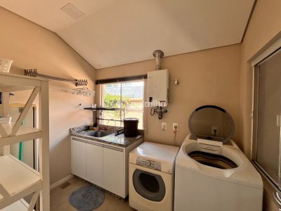 Casa em Condomínio à venda com 425m², 5 quartos, 1 suíte, 2 vagas no bairro Rio Tavares em Florianópolis - Foto 22