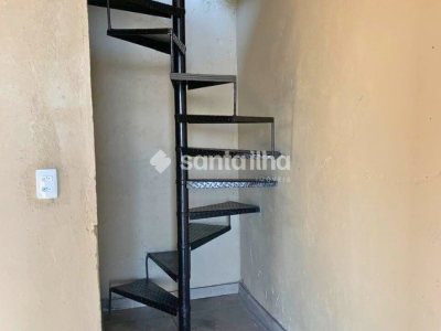 Casa à venda com 130m², 3 quartos, 1 suíte, 2 vagas no bairro Ribeirão da Ilha em Florianópolis - Foto 10