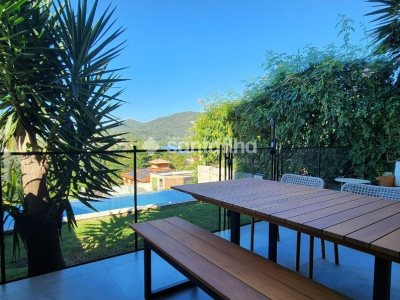 Casa à venda com 238m², 3 quartos, 3 suítes, 2 vagas no bairro Lagoa da Conceição em Florianópolis - Foto 13