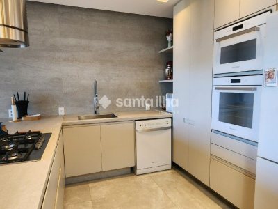 Casa à venda com 238m², 3 quartos, 3 suítes, 2 vagas no bairro Lagoa da Conceição em Florianópolis - Foto 24