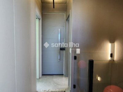 Casa à venda com 238m², 3 quartos, 3 suítes, 2 vagas no bairro Lagoa da Conceição em Florianópolis - Foto 33