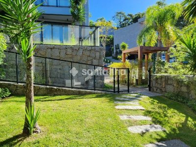 Casa à venda com 238m², 3 quartos, 3 suítes, 2 vagas no bairro Lagoa da Conceição em Florianópolis - Foto 3