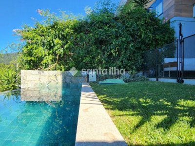 Casa à venda com 238m², 3 quartos, 3 suítes, 2 vagas no bairro Lagoa da Conceição em Florianópolis - Foto 18