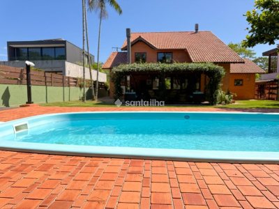 Casa em Condomínio para alugar ou comprar com 230m², 4 quartos, 3 suítes, 4 vagas no bairro Rio Tavares em Florianópolis - Foto 29