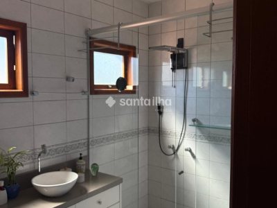 Casa em Condomínio para alugar ou comprar com 230m², 4 quartos, 3 suítes, 4 vagas no bairro Rio Tavares em Florianópolis - Foto 30