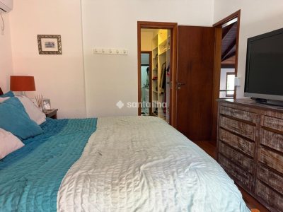 Casa em Condomínio para alugar ou comprar com 230m², 4 quartos, 3 suítes, 4 vagas no bairro Rio Tavares em Florianópolis - Foto 31