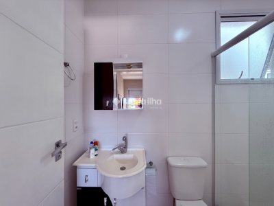 Cobertura à venda com 122m², 2 quartos, 1 suíte, 1 vaga no bairro Canasvieiras em Florianópolis - Foto 25