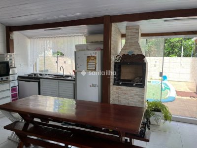 Casa à venda com 93m², 2 quartos, 1 suíte, 2 vagas no bairro Campeche em Florianópolis - Foto 4