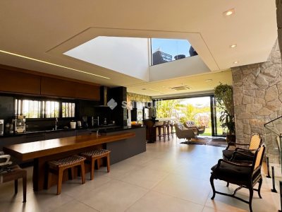 Casa em Condomínio à venda com 408m², 3 quartos, 1 suíte, 3 vagas no bairro Morro das Pedras em Florianópolis - Foto 4