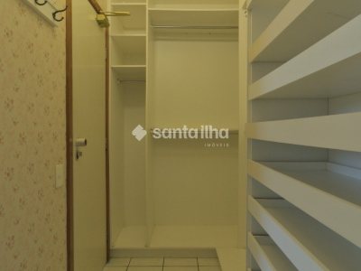 Apartamento à venda com 150m², 3 quartos, 3 suítes, 2 vagas no bairro Centro em Florianópolis - Foto 24
