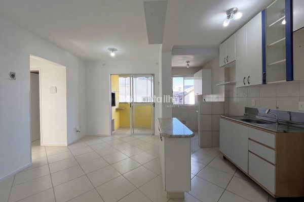 Apartamento para alugar com 56m², 2 quartos, 1 suíte, 1 vaga no bairro Ribeirão da Ilha em Florianópolis