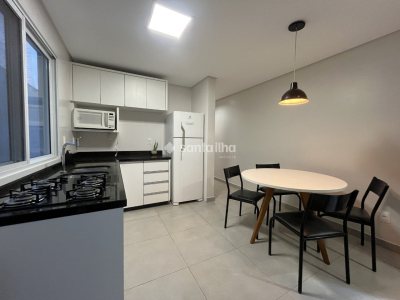 Casa para alugar com 73m², 2 quartos, 2 suítes, 1 vaga no bairro Campeche em Florianópolis - Foto 5