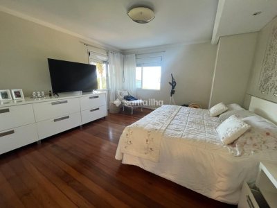 Casa à venda com 440m², 5 quartos, 4 suítes, 4 vagas no bairro Lagoa da Conceição em Florianópolis - Foto 8