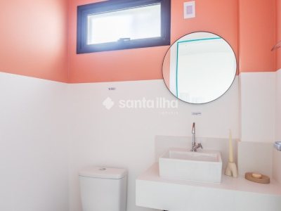 Casa para alugar com 127m², 3 quartos, 1 suíte, 1 vaga no bairro Campeche em Florianópolis - Foto 15