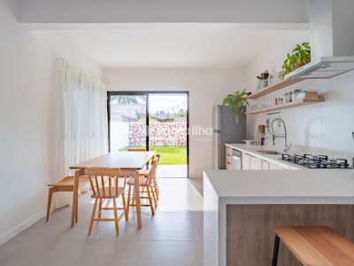 Casa para alugar com 127m², 3 quartos, 1 suíte, 1 vaga no bairro Campeche em Florianópolis - Foto 5
