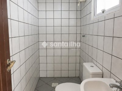 Casa à venda com 214m², 3 quartos, 1 suíte, 5 vagas no bairro Campeche em Florianópolis - Foto 15
