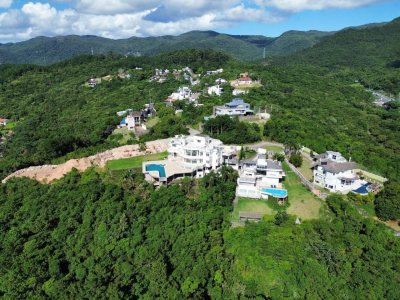 Casa à venda com 1.800m², 6 quartos, 6 suítes, 3 vagas no bairro João Paulo em Florianópolis - Foto 46