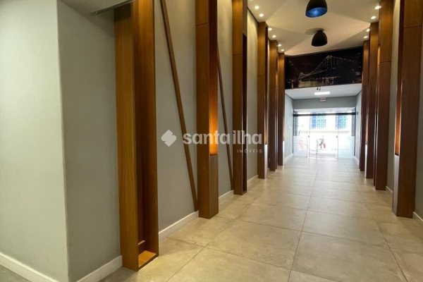 Apartamento à venda com 58m², 2 quartos no bairro Centro em Florianópolis