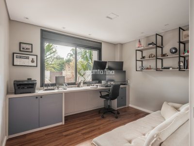 Casa à venda com 433m², 5 quartos, 3 suítes, 3 vagas no bairro Lagoa da Conceição em Florianópolis - Foto 13