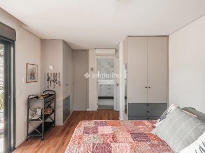 Casa à venda com 433m², 5 quartos, 3 suítes, 3 vagas no bairro Lagoa da Conceição em Florianópolis - Foto 14