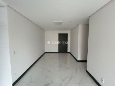 Apartamento à venda com 81m², 2 quartos, 1 suíte, 2 vagas no bairro Saco dos Limões em Florianópolis - Foto 4