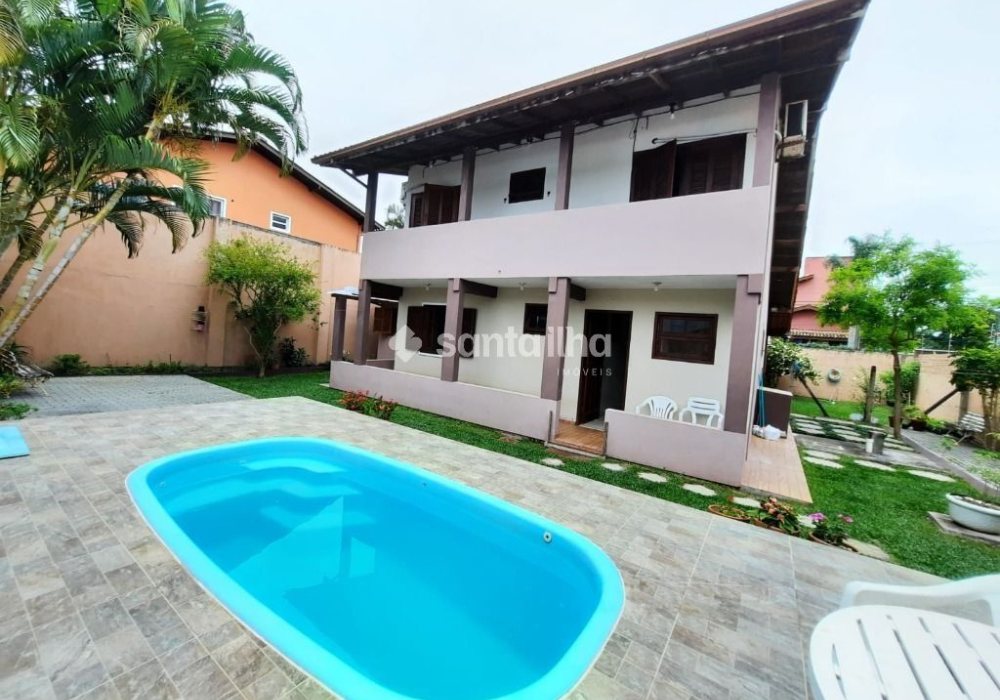 Casa à venda com 220m², 4 quartos, 2 vagas no bairro Rio Tavares em Florianópolis - Foto 1