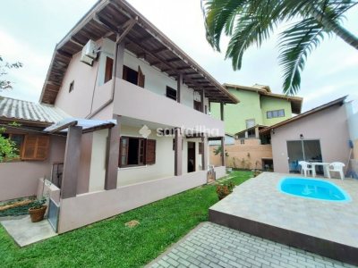 Casa à venda com 220m², 4 quartos, 2 vagas no bairro Rio Tavares em Florianópolis - Foto 2