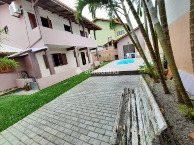 Casa à venda com 220m², 4 quartos, 2 vagas no bairro Rio Tavares em Florianópolis - Foto 10