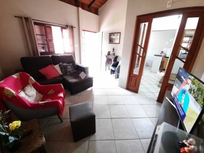 Casa à venda com 220m², 4 quartos, 2 vagas no bairro Rio Tavares em Florianópolis - Foto 15