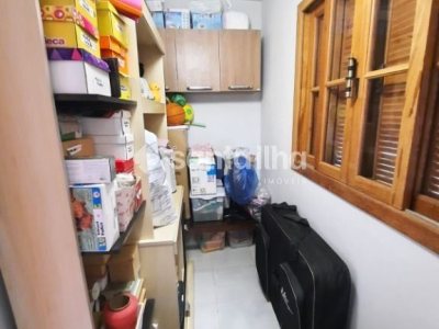 Casa à venda com 220m², 4 quartos, 2 vagas no bairro Rio Tavares em Florianópolis - Foto 20