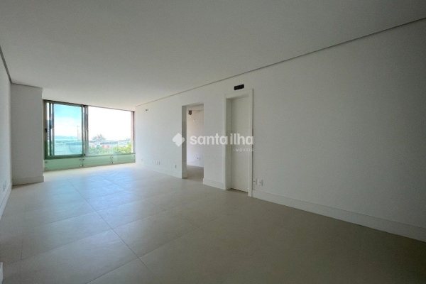 Apartamento à venda com 114m², 3 quartos, 3 suítes, 3 vagas no bairro Agronômica em Florianópolis