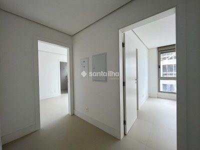 Apartamento à venda com 114m², 3 quartos, 3 suítes, 3 vagas no bairro Agronômica em Florianópolis - Foto 10