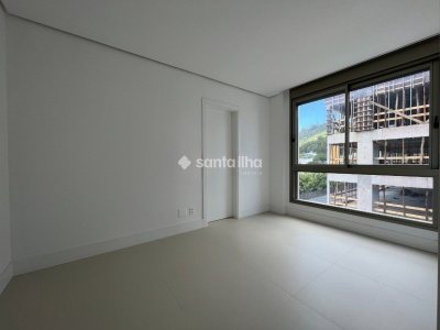 Apartamento à venda com 114m², 3 quartos, 3 suítes, 3 vagas no bairro Agronômica em Florianópolis - Foto 17