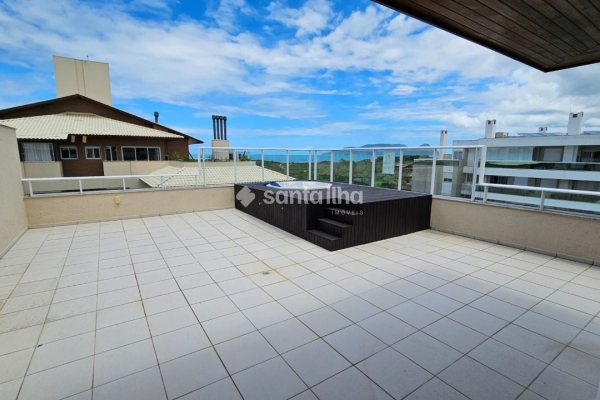 Cobertura à venda com 170m², 3 quartos, 1 suíte, 2 vagas no bairro Campeche Leste em Florianópolis