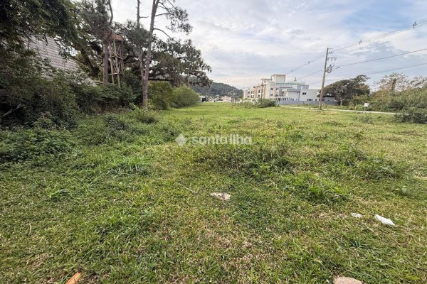 Terreno à venda com 475m² no bairro Ribeirão da Ilha em Florianópolis