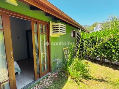 Casa à venda com 180m², 4 quartos, 1 suíte, 1 vaga no bairro Canasvieiras em Florianópolis - Foto 24