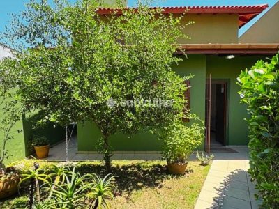 Casa à venda com 180m², 4 quartos, 1 suíte, 1 vaga no bairro Canasvieiras em Florianópolis - Foto 29
