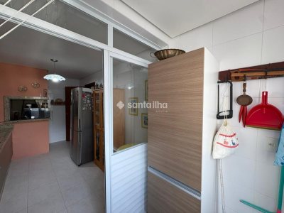 Apartamento à venda com 109m², 3 quartos, 1 suíte, 3 vagas no bairro Lagoa da Conceição em Florianópolis - Foto 12