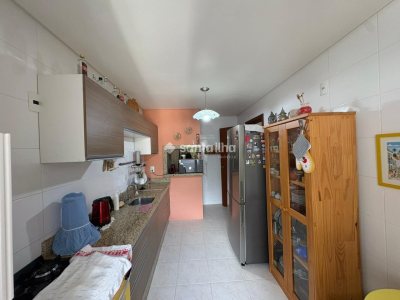 Apartamento à venda com 109m², 3 quartos, 1 suíte, 3 vagas no bairro Lagoa da Conceição em Florianópolis - Foto 8