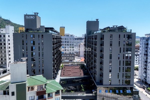 Studio à venda com 33m², 1 quarto, 1 vaga no bairro Trindade em Florianópolis