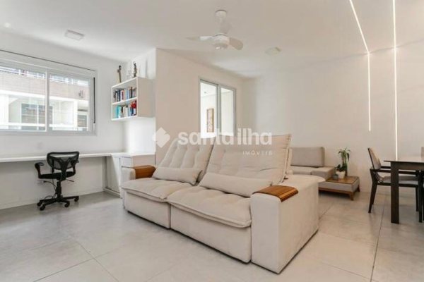 Apartamento à venda com 81m², 2 quartos, 1 suíte, 1 vaga no bairro Campeche em Florianópolis