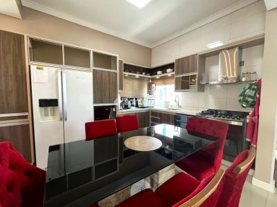 Casa para alugar com 101m², 3 quartos, 1 suíte, 1 vaga no bairro Campeche em Florianópolis - Foto 7